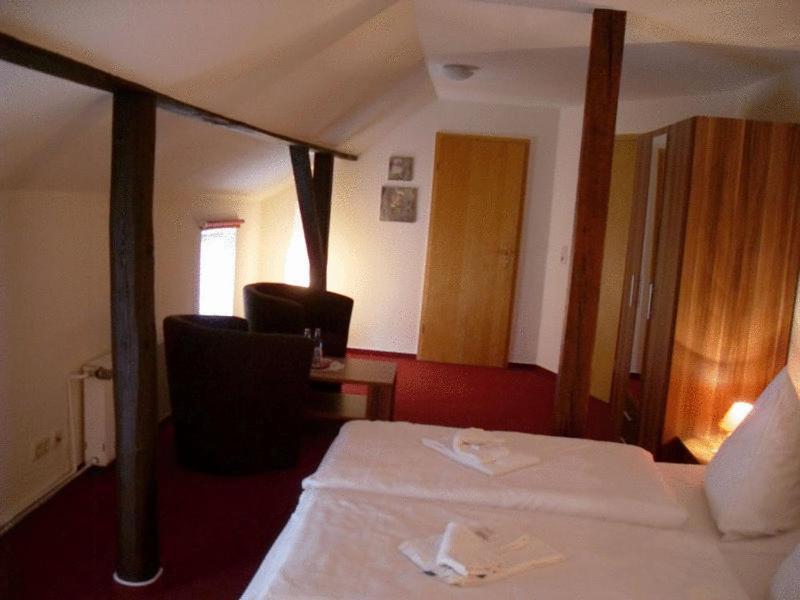 Zum Schwedenkonig Hotel Gadebusch Экстерьер фото