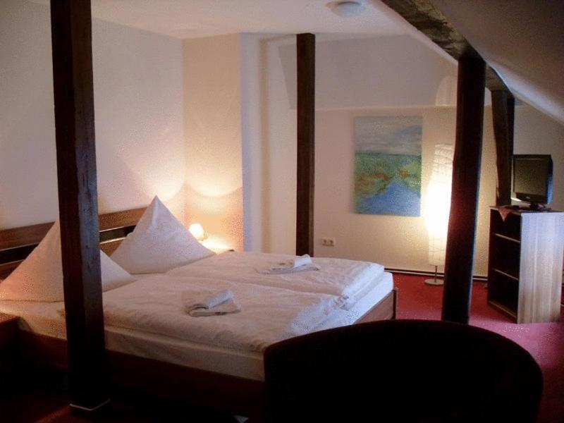 Zum Schwedenkonig Hotel Gadebusch Экстерьер фото
