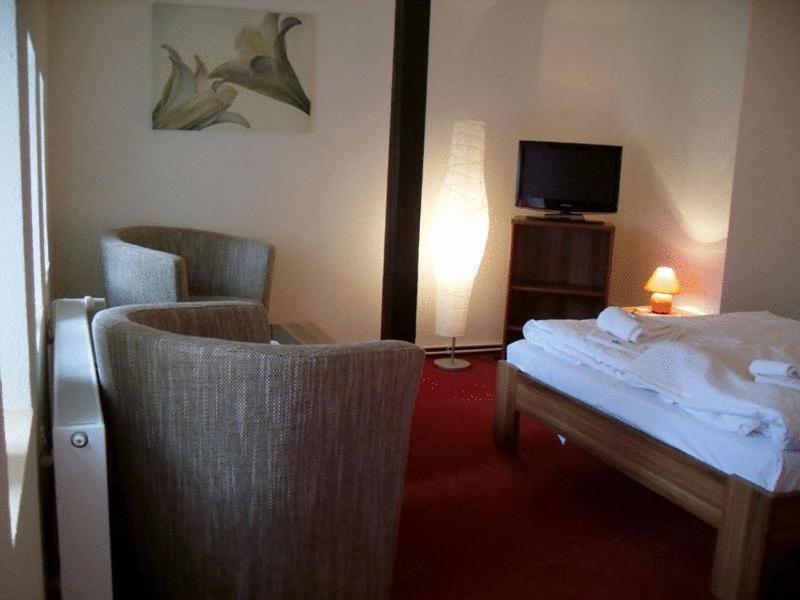 Zum Schwedenkonig Hotel Gadebusch Экстерьер фото